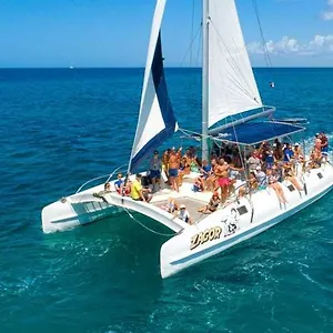 https://punta-cana-pool-sol-caribe.comcaribbean.com